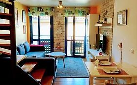 Duplex La Corrada VUT 2550